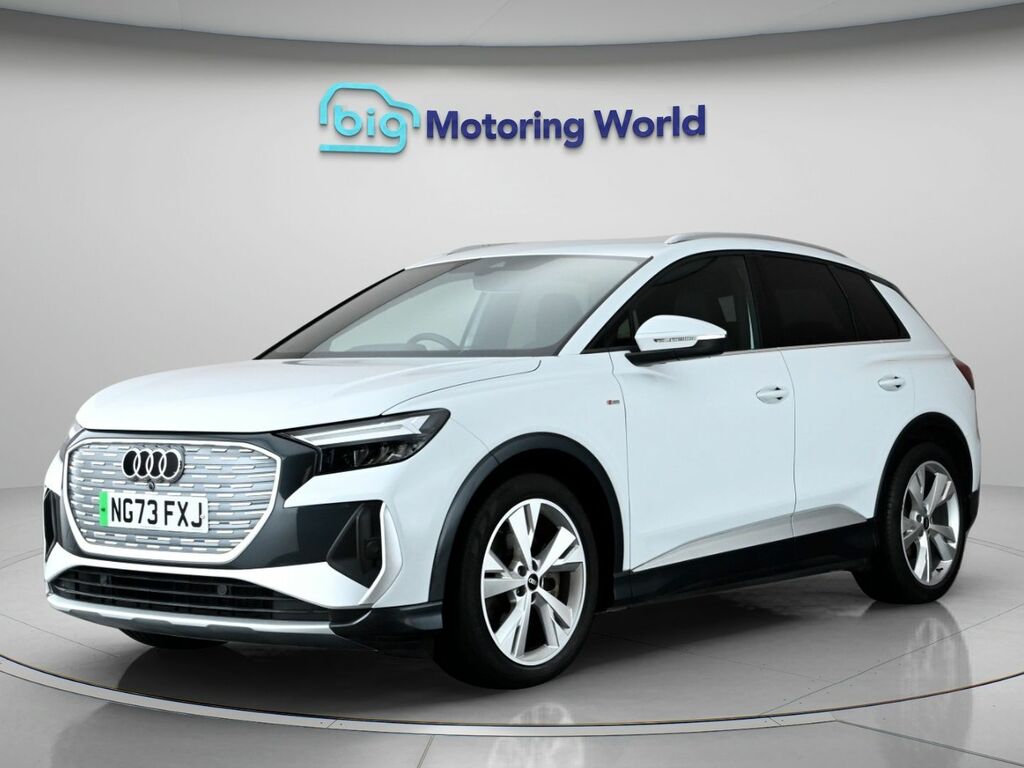Audi Q4 E Tron S Line NG73FXJ White #3