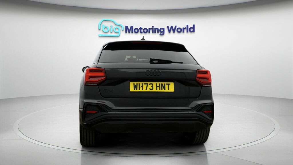 Audi Q2 Black Edition WH73HNT Black #6