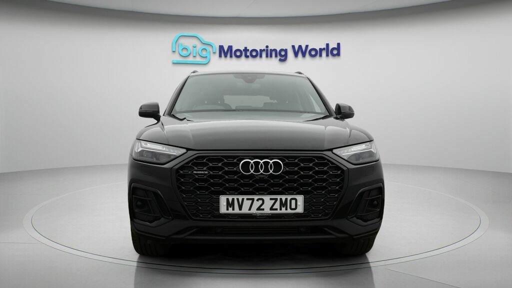 Audi Q5 Edition 1 MV72ZMO Black #2