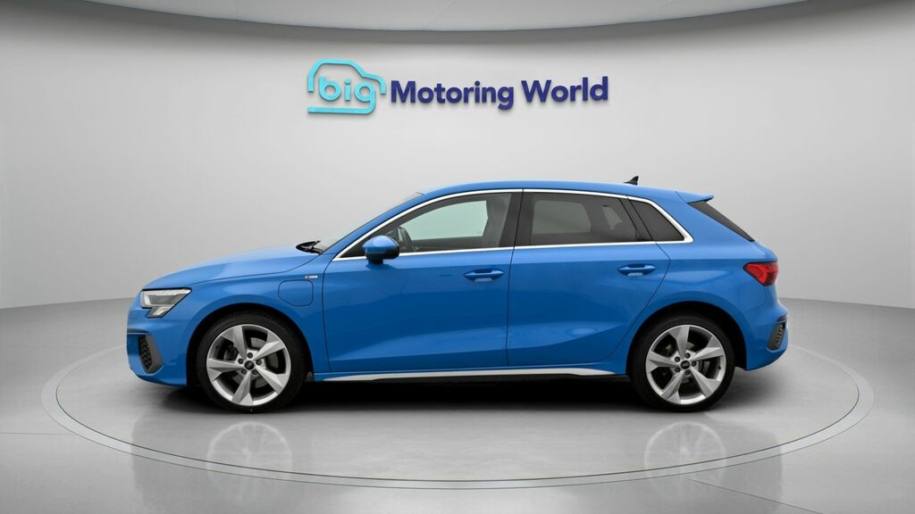 Audi A3 S Line MJ22ULR Blue #4