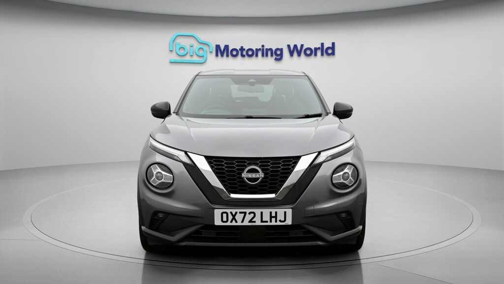 Nissan Juke Tekna Grey #2