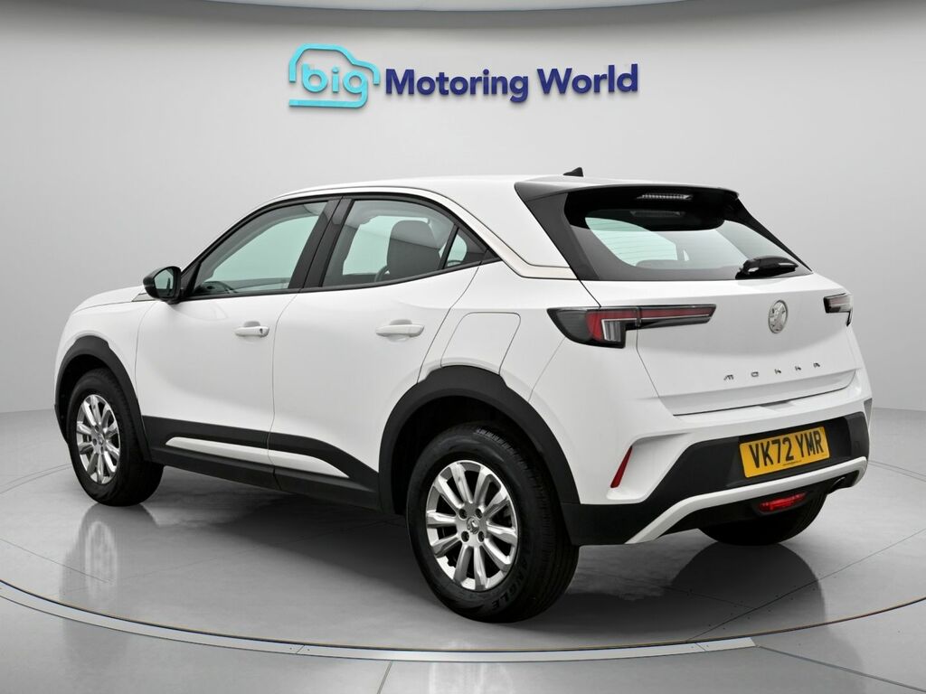 Vauxhall Mokka Design VK72YMR White #5