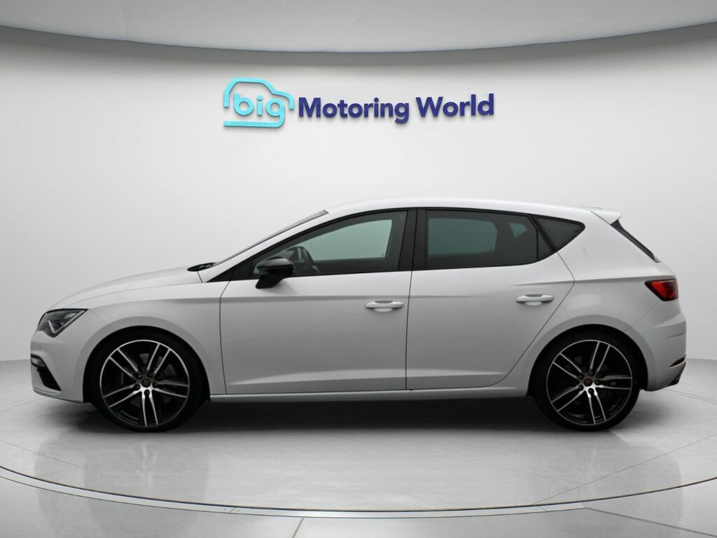 Seat Leon Cupra 290 YG68AAR White #4