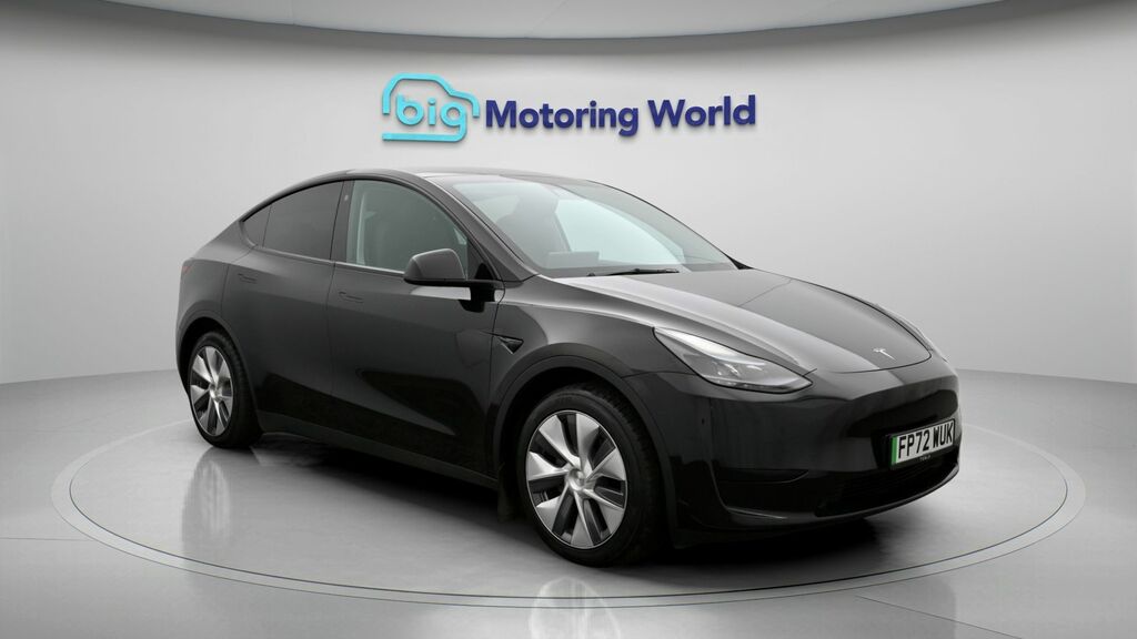 Tesla Model Y Y Model Y Rwd Black