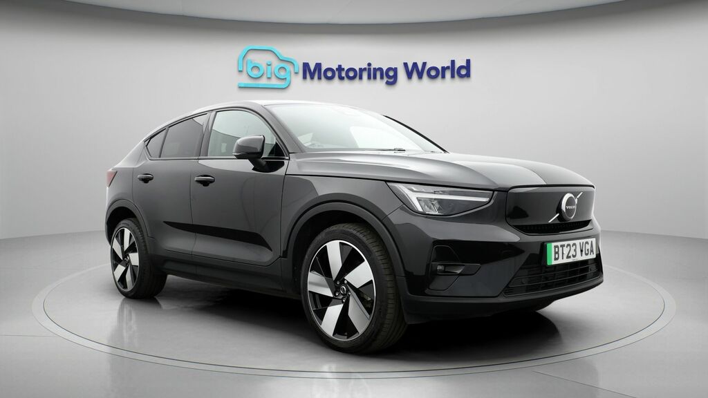Volvo C40 Plus Black