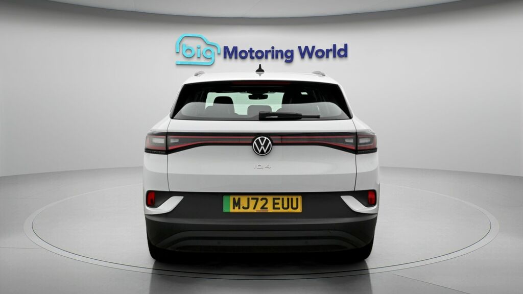 Volkswagen ID.4 Life White #6