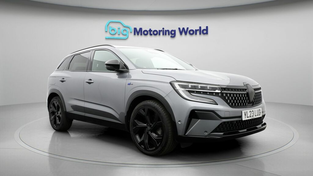 Renault Austral Techno Esprit Alpine Grey