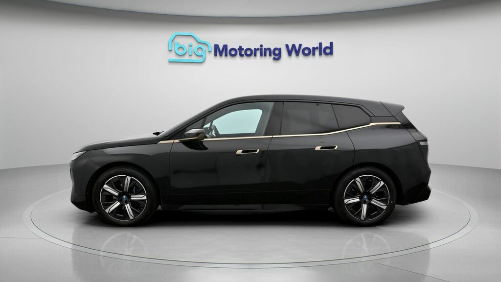 BMW iX M Sport KN22JKF Black #4