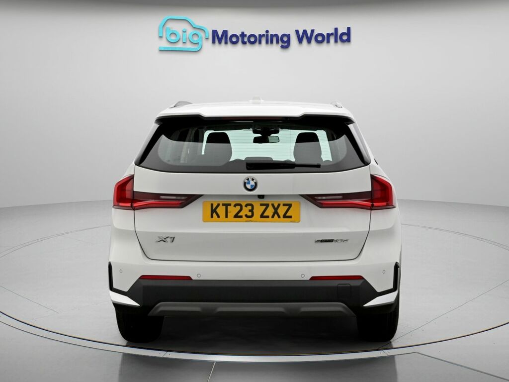 BMW X1 Sport White #6