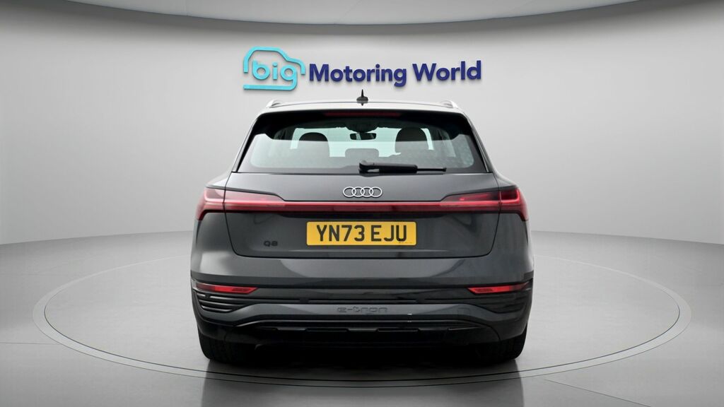 Audi Q8 e tron Sport YN73EJU Grey #6