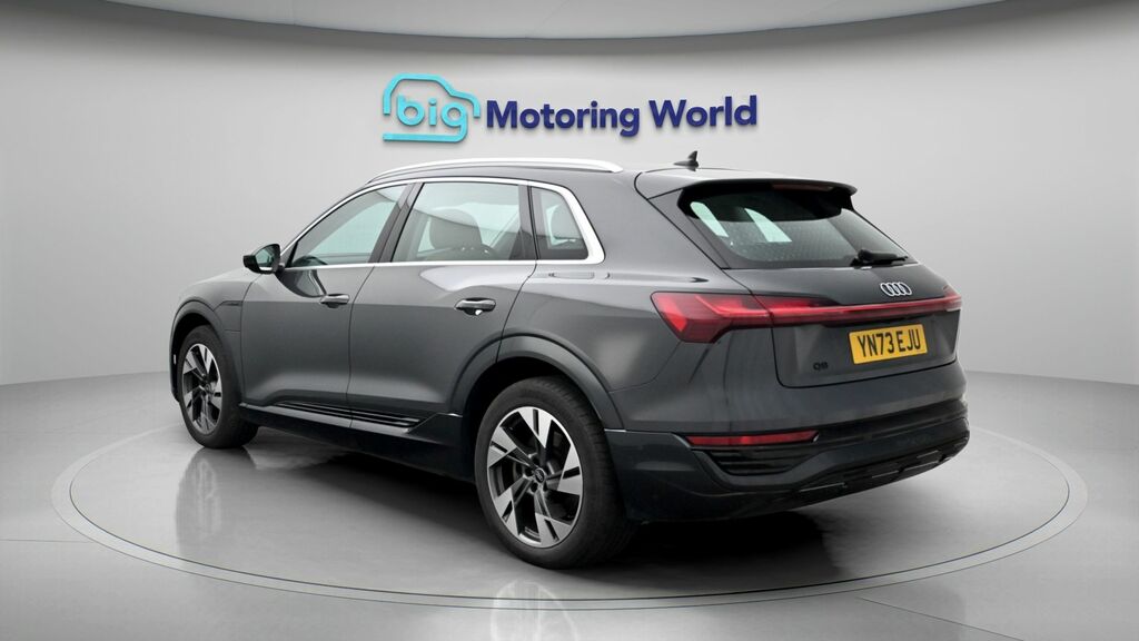Audi Q8 e tron Sport YN73EJU Grey #5