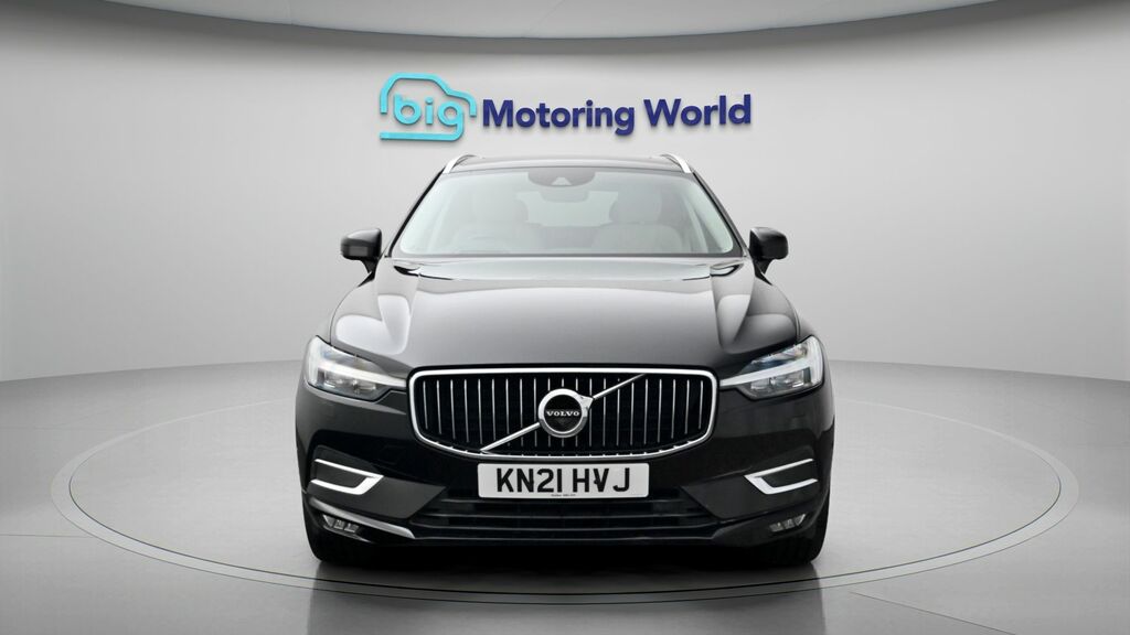 Volvo XC60 Inscription Pro KN21HVJ Black #2
