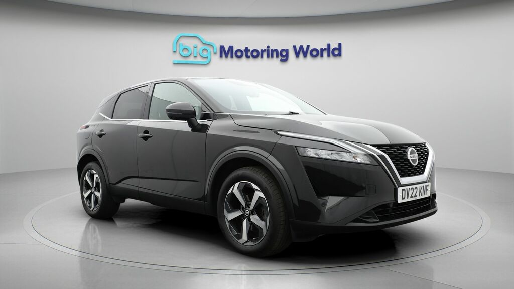 Nissan Qashqai N-connecta Black