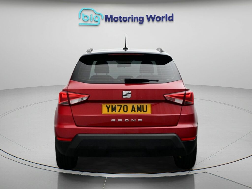 Seat Arona Se Technology YM70AMU Red #6