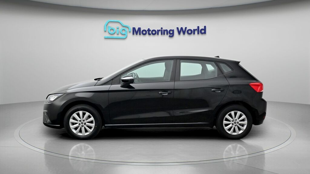 Seat Ibiza Se Black #4