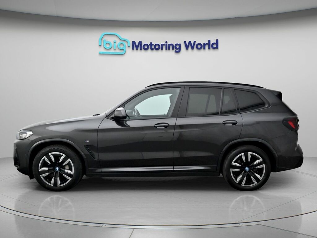 BMW iX3 M Sport LG72YBJ Grey #4