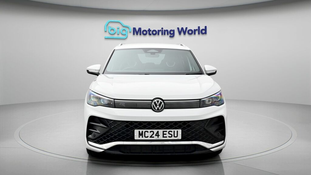 Volkswagen Tiguan R-line White #2
