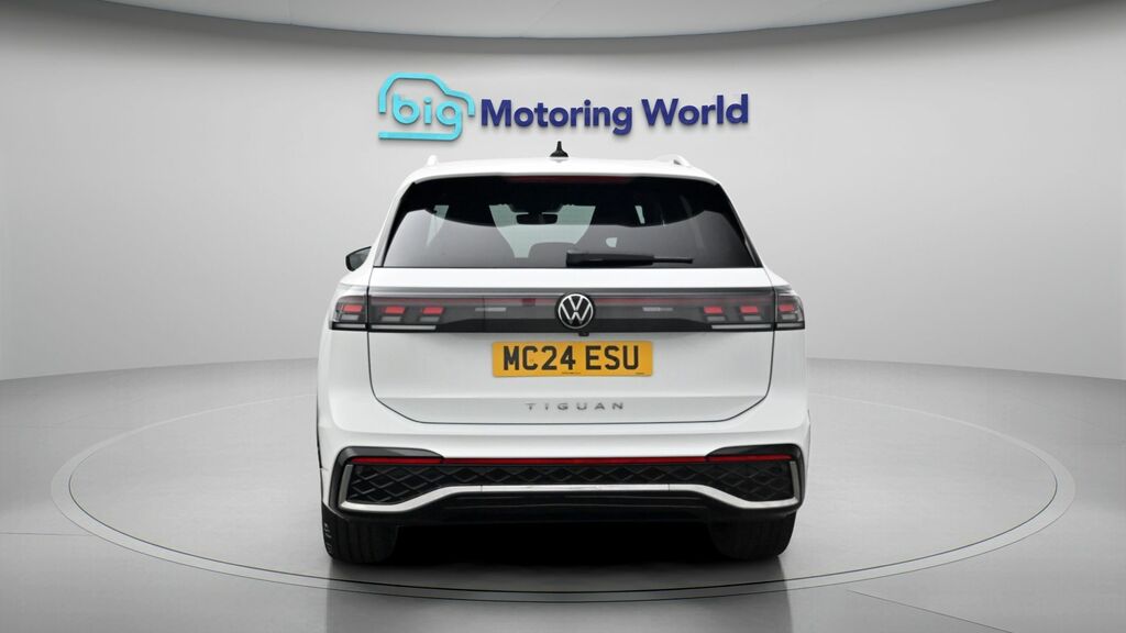 Volkswagen Tiguan R-line White #6