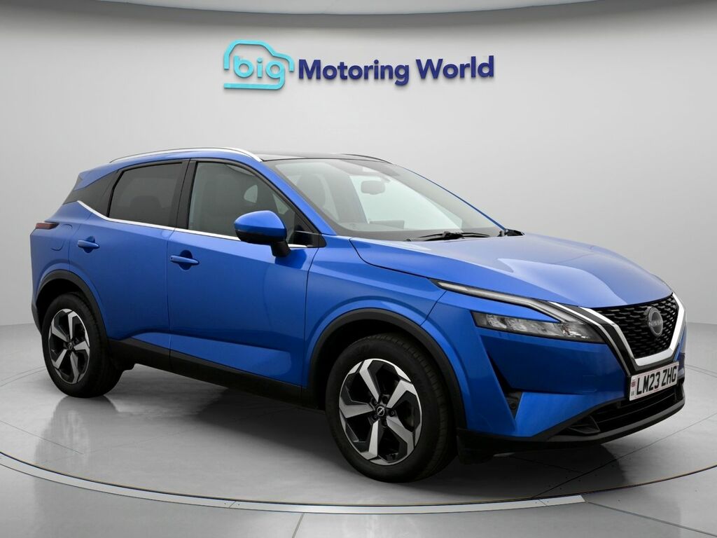 Nissan Qashqai N-connecta Blue