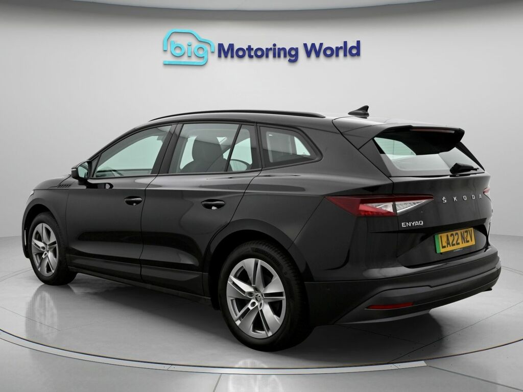 Skoda ENYAQ 60 Black #5