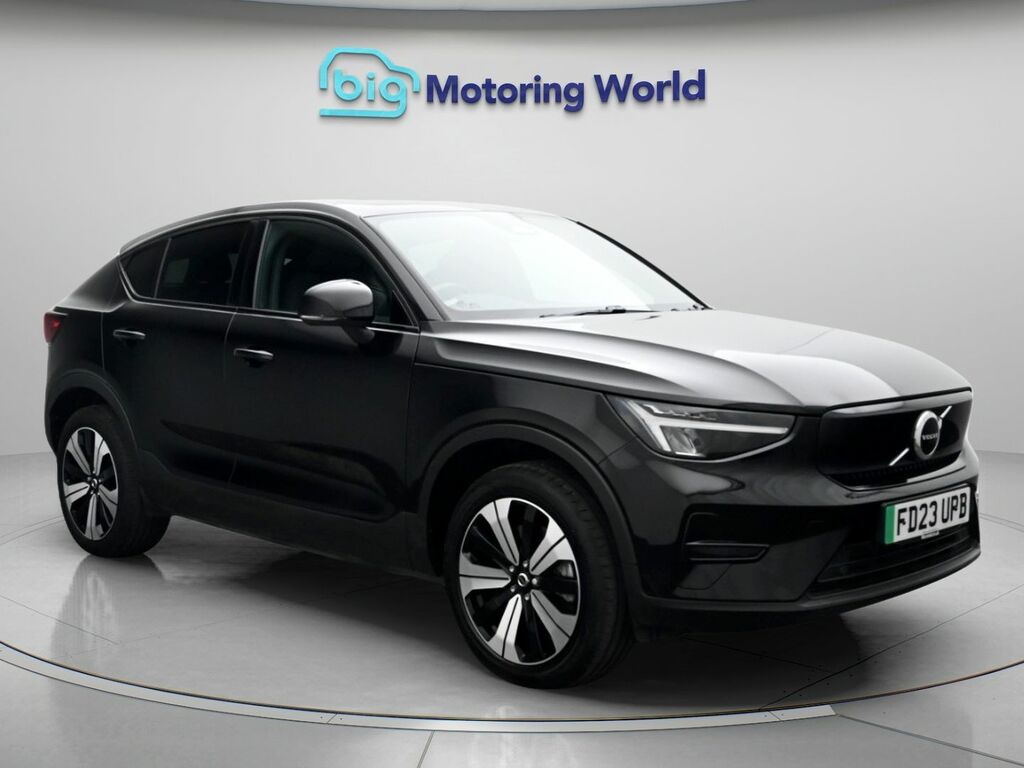 Volvo C40 Core Black