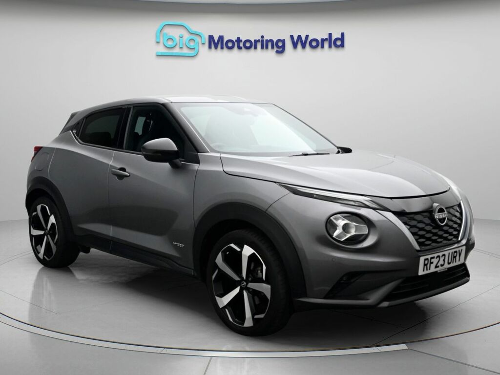 Nissan Juke Tekna Grey