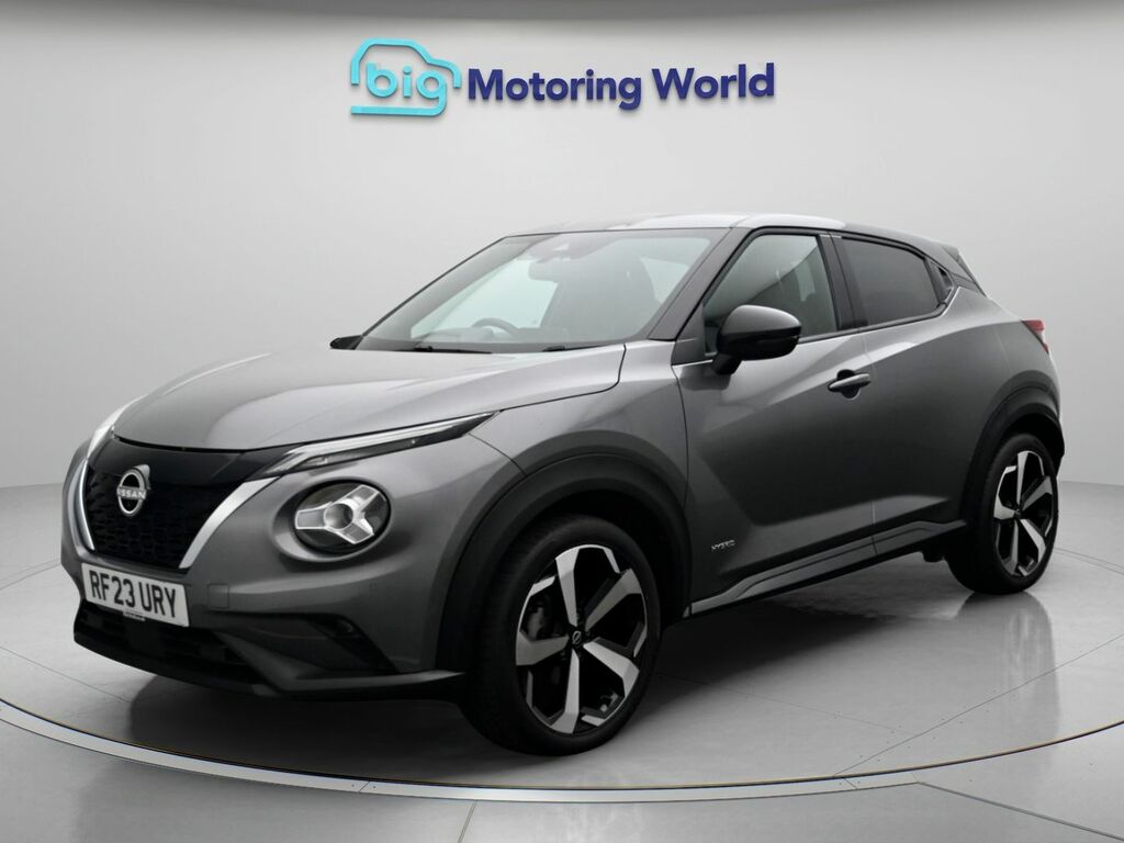 Nissan Juke Tekna Grey #3