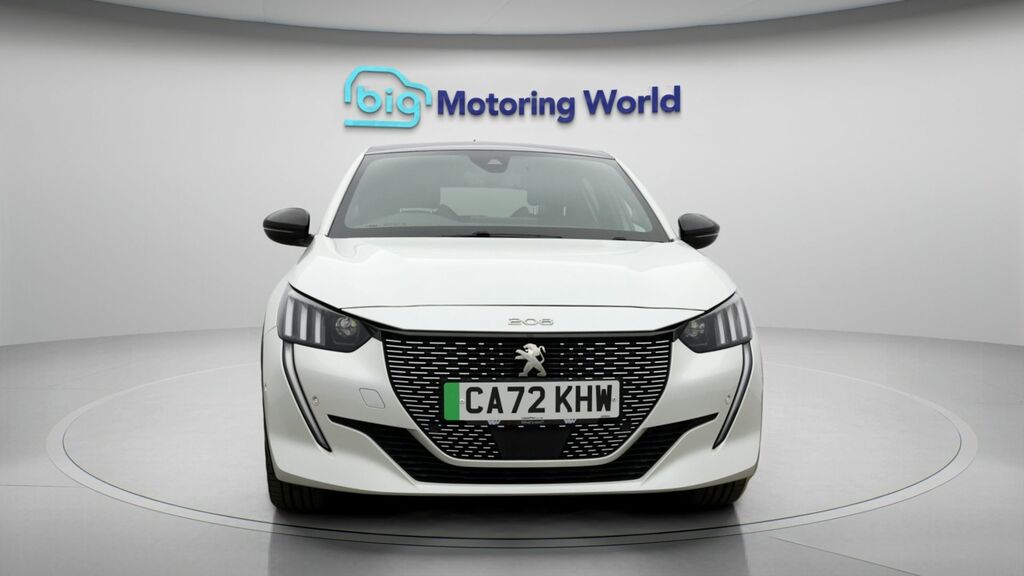 Peugeot e-208 Gt White #2
