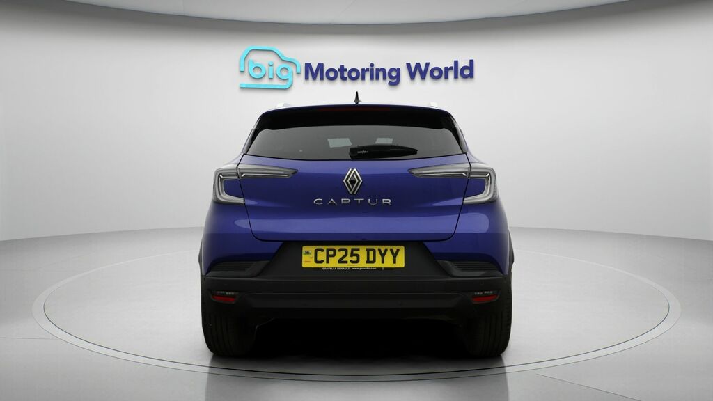 Renault Captur Techno Blue #6