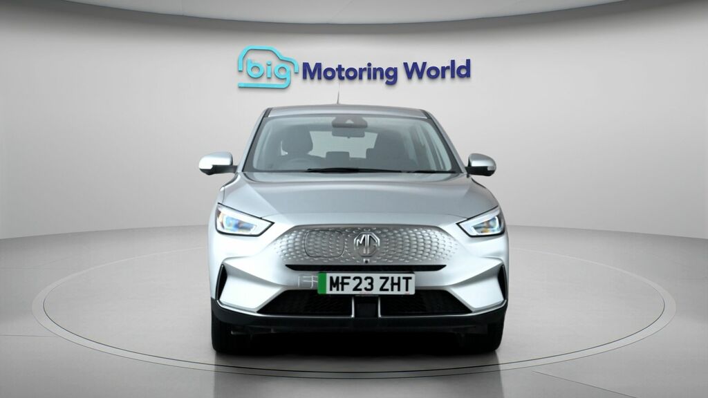 MG ZS Se Silver #2