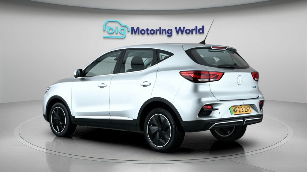 MG ZS Se Silver #5