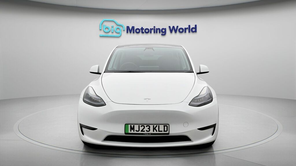 Tesla Model Y Performance MJ23KLD White #2