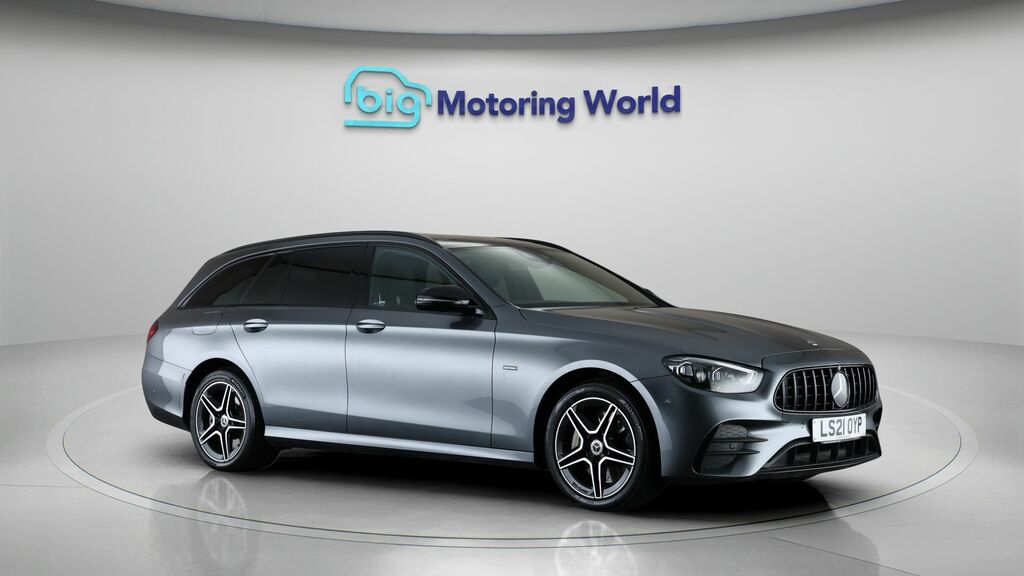Mercedes-Benz E Class Amg Line Night Edition LS21OYP Grey