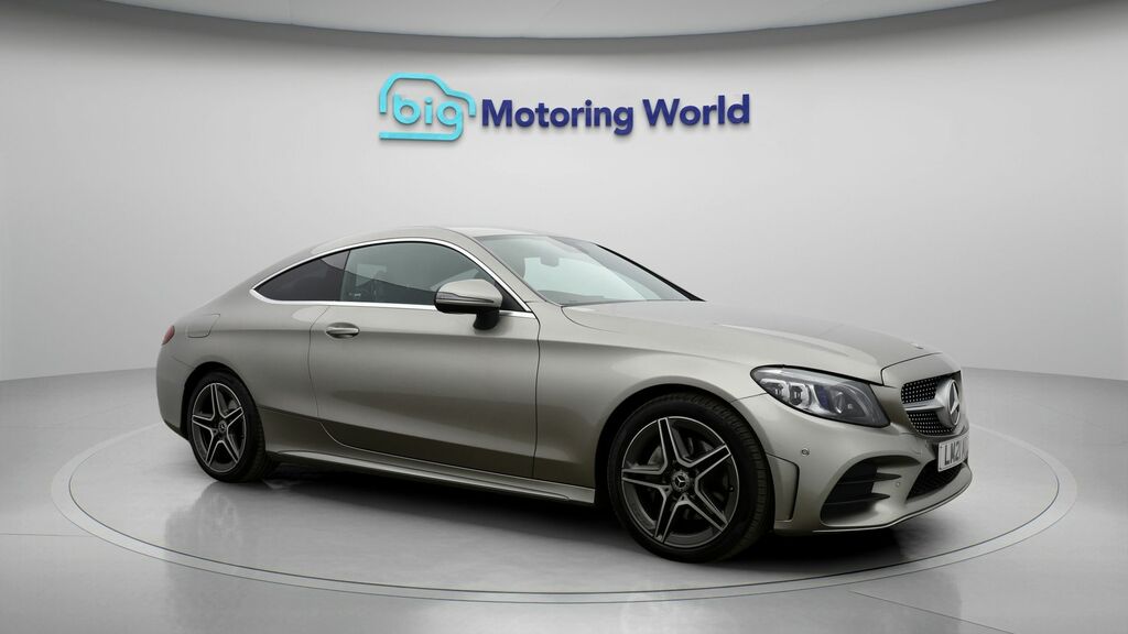 Mercedes-Benz C Class Amg Line Edition Silver
