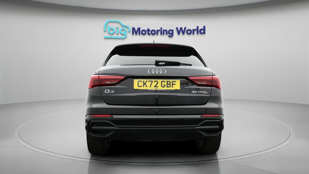 Audi Q3 S Line CK72GBF Black #6