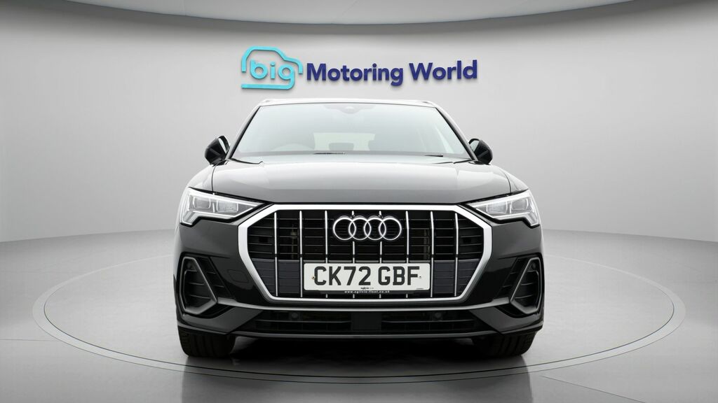 Audi Q3 S Line CK72GBF Black #2