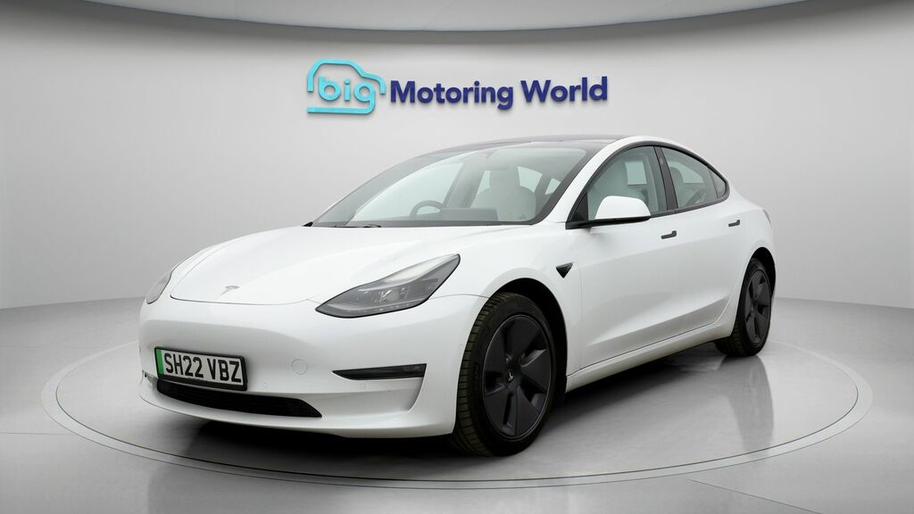 Tesla Model 3 Long Range SH22VBZ White #3
