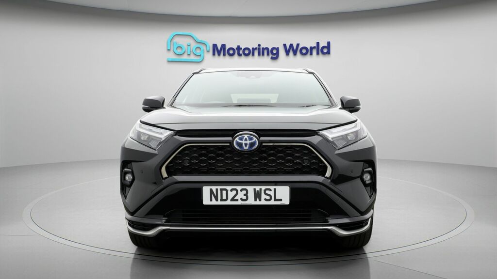 Toyota Rav 4 Design Black #2