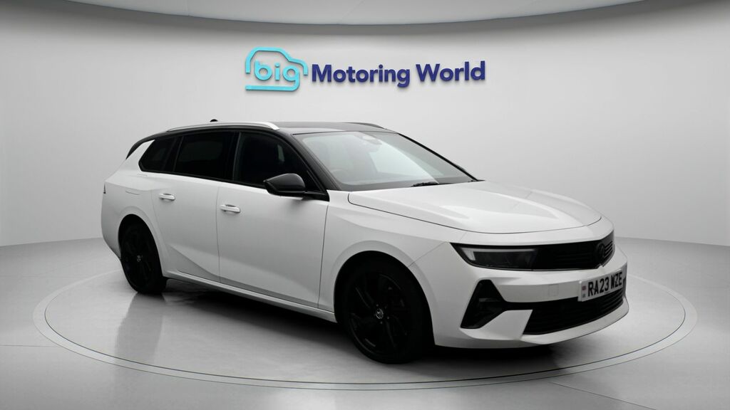 Vauxhall Astra Gs RA23WZE White