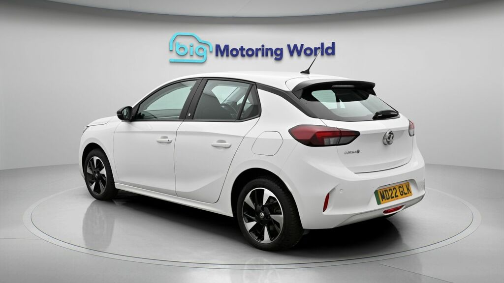Vauxhall Corsa-e Se Premium MD22GLK White #5