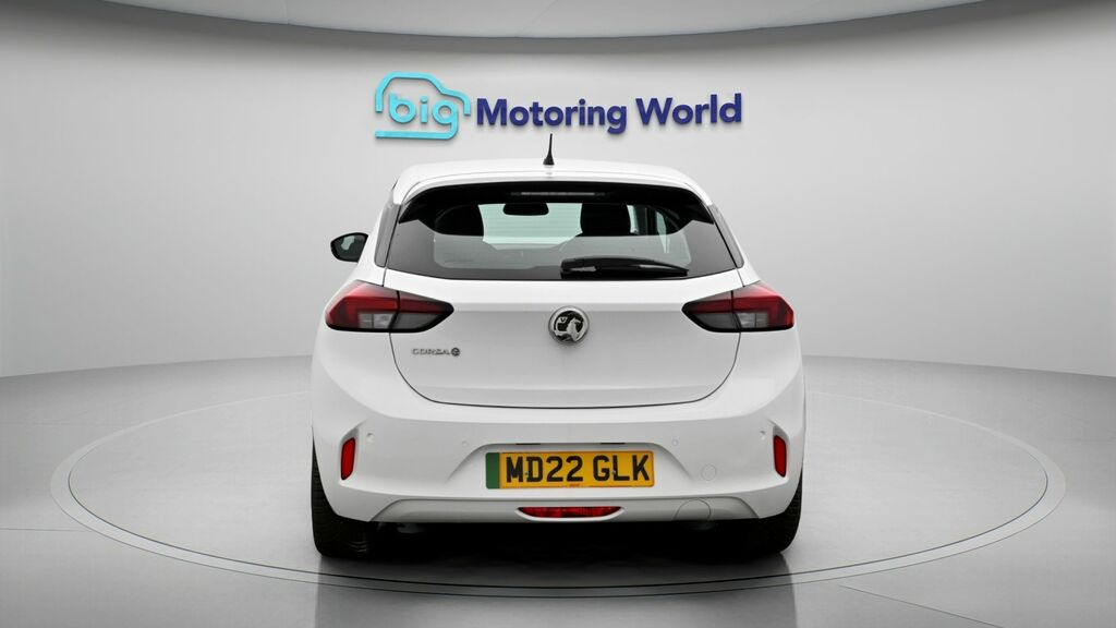Vauxhall Corsa-e Se Premium MD22GLK White #6
