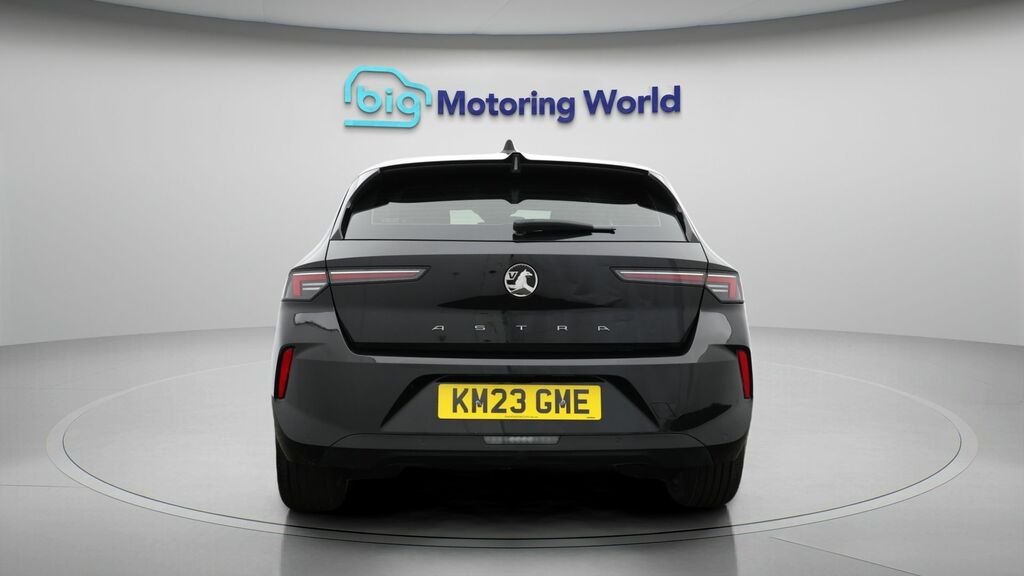 Vauxhall Astra Design Black #6