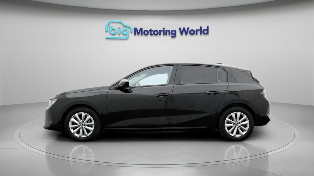 Vauxhall Astra Design Black #4