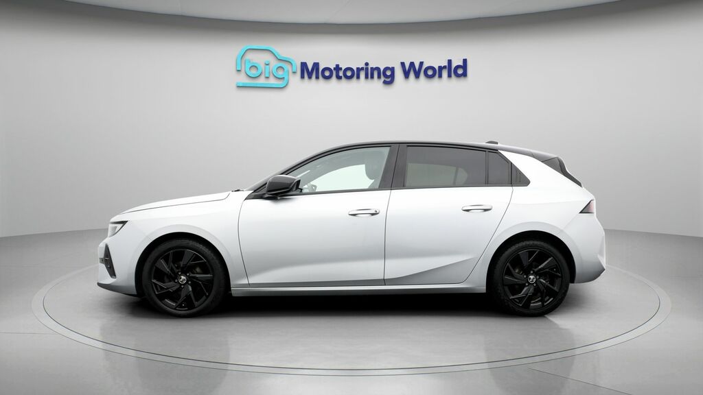 Vauxhall Astra Gs Line NV72DYJ Grey #4