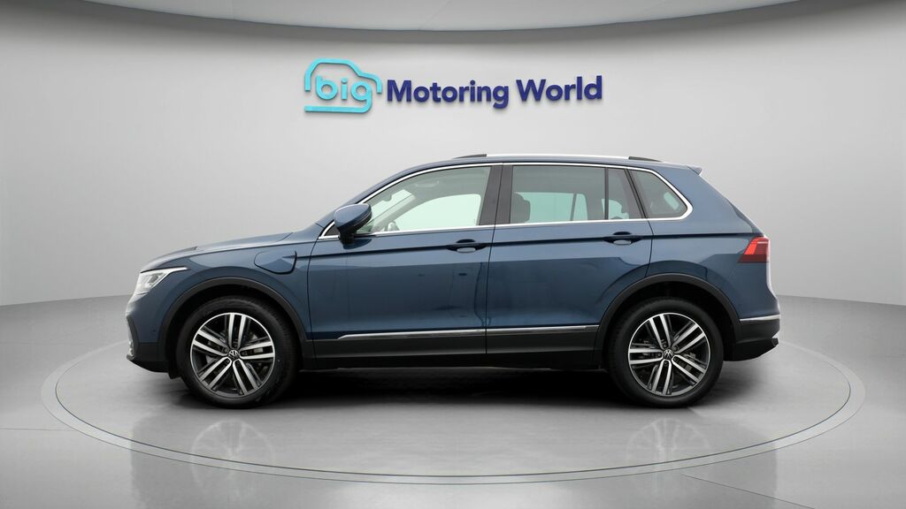 Volkswagen Tiguan Elegance Blue #4