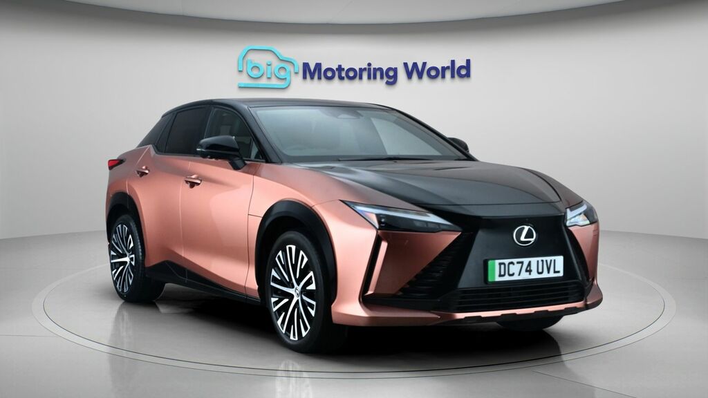 Lexus RZ Premium Plus 