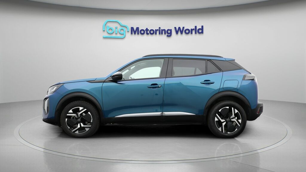 Peugeot 2008 Allure Blue #4