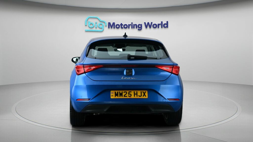 Seat Leon Se MW25HJX Blue #6