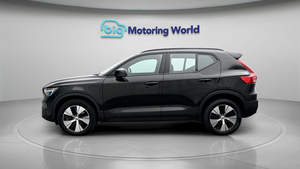 Volvo XC40 Plus CK23OGW Black #4