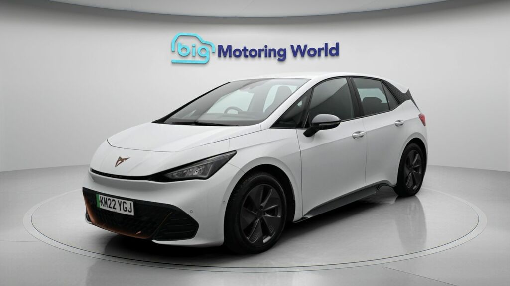 Cupra Born V1 KM22YGJ White #3